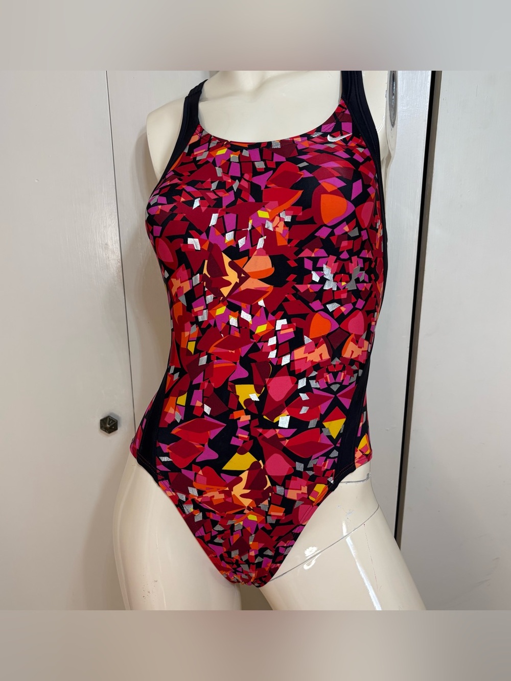 Nike Shattered Glass Fastback One-Piece Swimsuit with Black Straps and accents